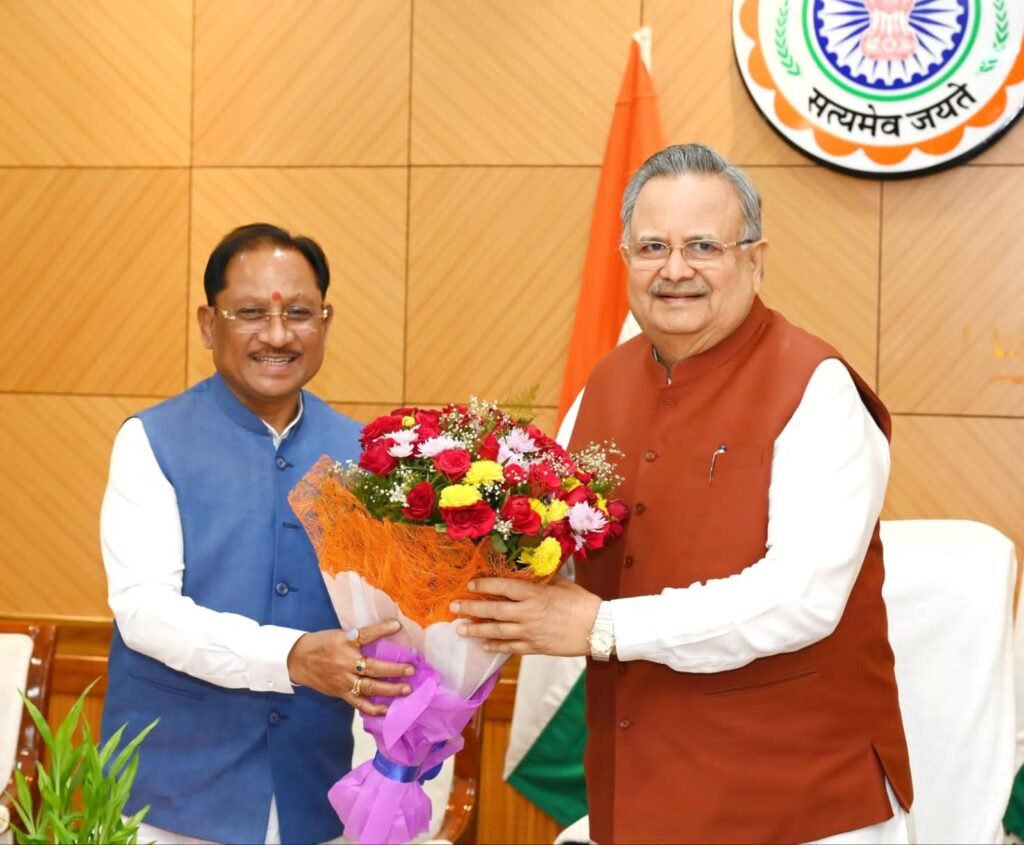 Chhattisgarh assembly Monsoon Session: मानसून सत्र से पहले कार्यमंत्रणा समिति की बैठक… सीएम साय ने स्पीकर रमन सिंह से की मुलाकात
