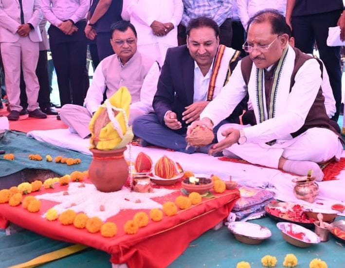 Chhattisgarh: छत्तीसगढ़ में औद्योगिक विकास को रफ्तार… नवा रायपुर में 150 करोड़ का निवेश